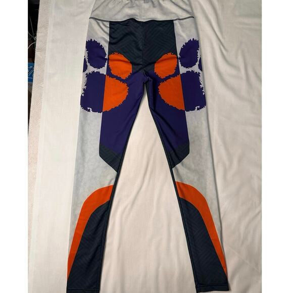 Clemson Tigers SC leggings with the tiger paws in the tigers colors size Small. - Picture 2 of 8
